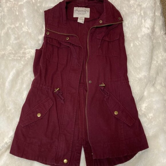 Burgundy utility vest - Picture 1 of 4